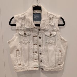 Sleeveless Distressed Denim Vest